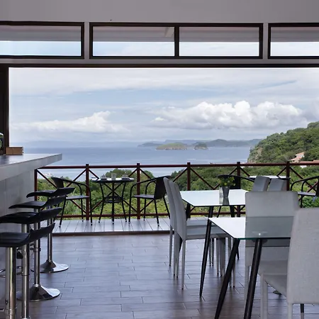Hotel Pura Vista