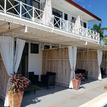 Hotel Pura Vista