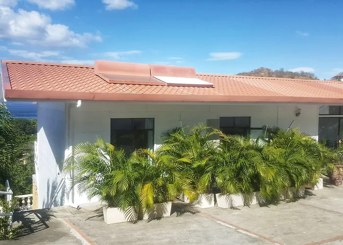 Pura Vista Hotel